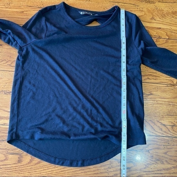 𝅺athleta long sleeve shirt - Picture 5 of 5